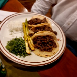Tacos al pastor