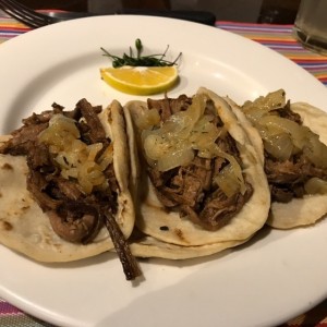 tacos de res mechada