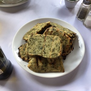 Rodajas de tamalito de chipilin
