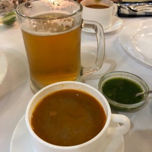 sopita de entrada... deliciosa!