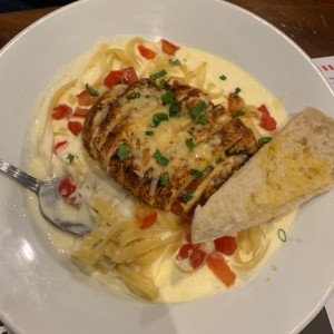 Friday's Favorites - Blackened Chicken Alfredo