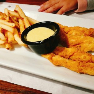 chicken fingers (infantil)