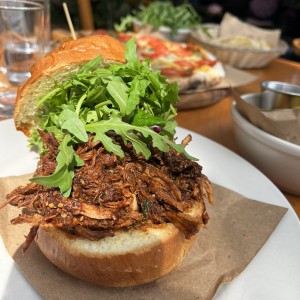 Hamburguesa pulled pork