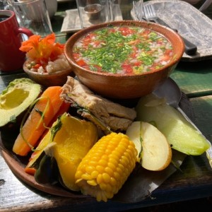 Caldo de gallina
