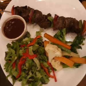 Carnes - Mariscos - Pinchos de Cordero