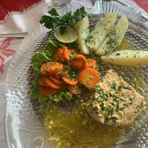 Filete a la Mantequilla de ajo y hierbas