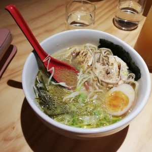 pollo miso