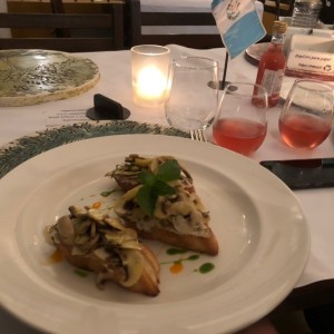 Brushetas de Hongos