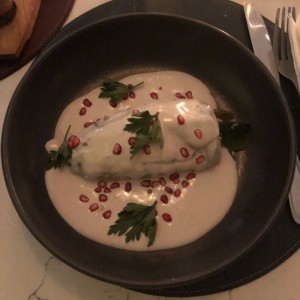 Chiles en nogada