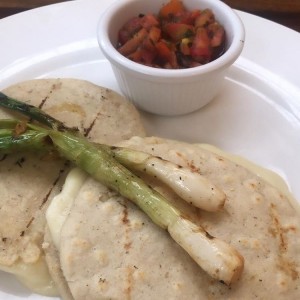 Tortillas con queso chancol