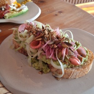 Corazón contento - Avocado Toast