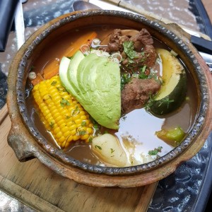 Caldos - Caldo de Res