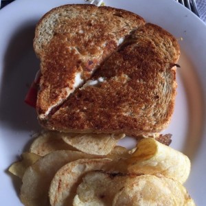 Sandwich de tres quesos