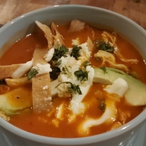 sopa de tortilla