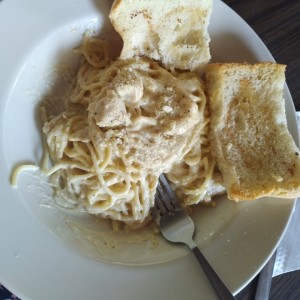 spaguetis alfredo