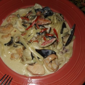 FETTUCCINE AI FRUTTI DI MARE