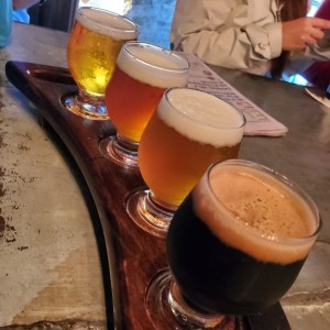 flight de cerveza.