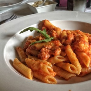Penne Pomodoro y Chorizos