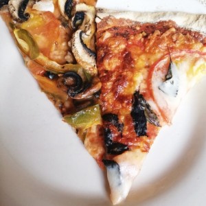 Pizza Margarita y Di Verdure