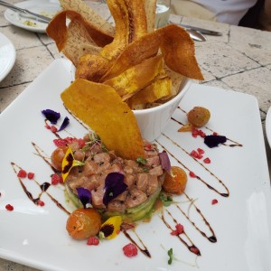 Tuna tartare