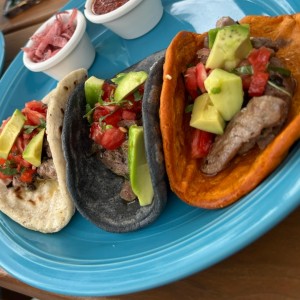 Tortillas con lomito