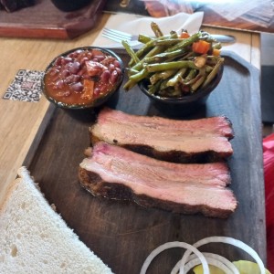 costillas con frijol y verduras 