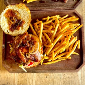 pappy’s BBQ burger