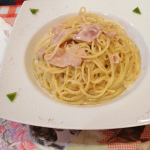spaghetti alfredo