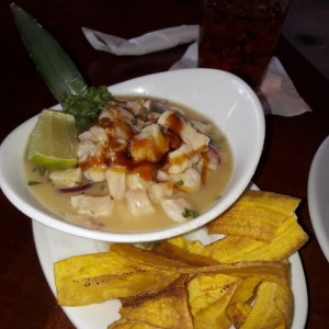 Cebiche de Merluza Maracuya
