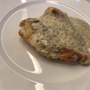 Pollo a la mostaza antigua