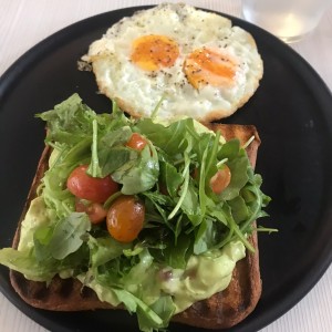 avocado tost