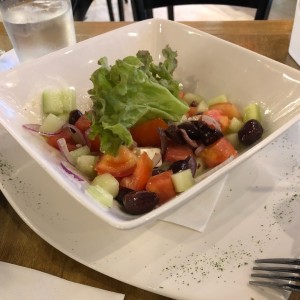 ensalada griega