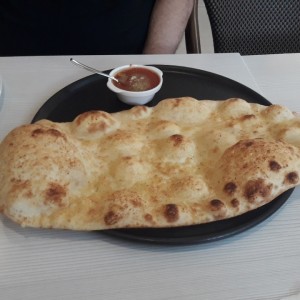 Pan con ajo y aceite de oliva.