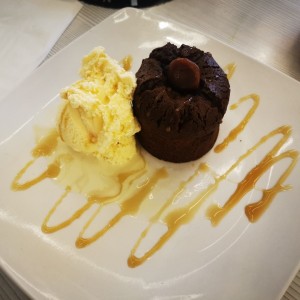 Chocolate con helado de vainilla