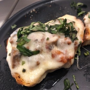 bruchetas de hongos