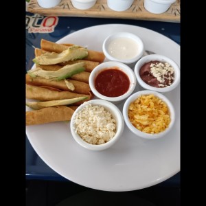 Flautas de Pollo