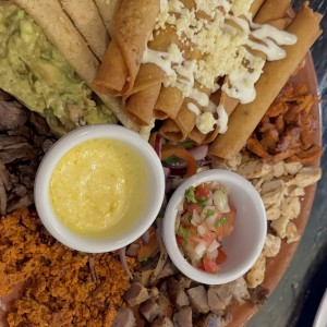 Platos - Bandeja Tacontento