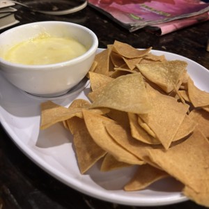 Entradas - Queso Fundido
