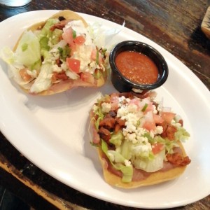 tostitas pastor