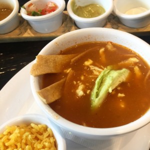 sopa de tortilla