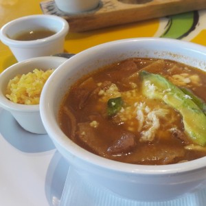 sopa de tortilla