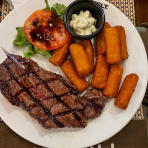 New york con yuca frita