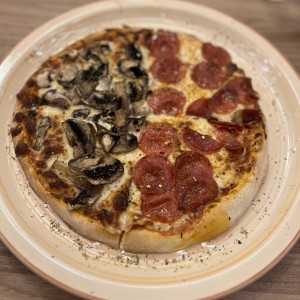 Pizzas - Pepperoni