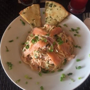 pasta con salmon ahumado