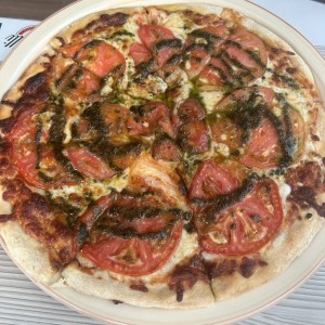 Pizza Caprese