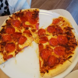 Pizzas - Pepperoni