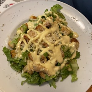 Ensalda Cesar con Pollo