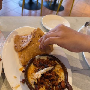 Entradas - Queso Fundido