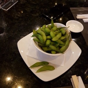 Entradas Calientes - Edamame Tsugoi