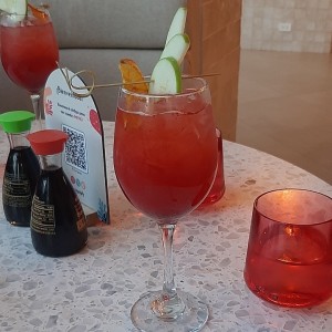 sangria frutos rojos